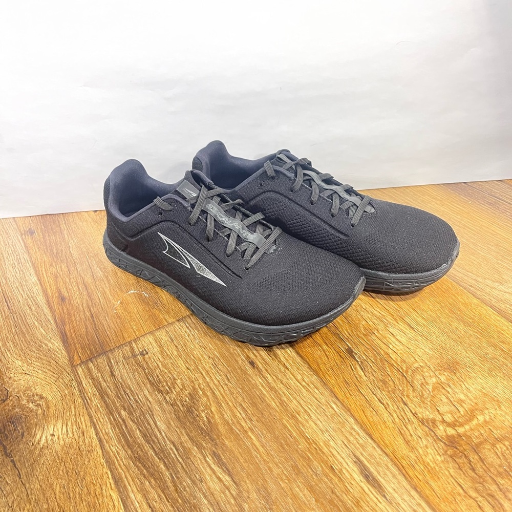 Altra Escalante 2 Women's 9 Black Running Shoes Knit ALW1933G001 New Without Box